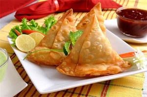 Products: Vegetable Samosa (2 pcs) – AR Indian Restaurant and Take Away