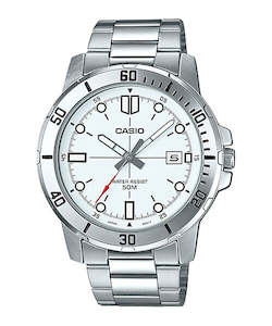 Casio Classic: Casio MTP-VD01D Diver Look, White Face, Stainless Strap