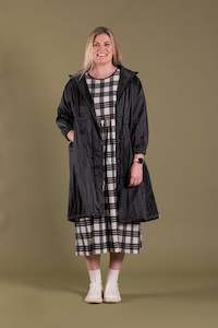 East Parker Jet Black