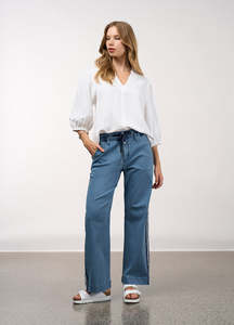 Jeans: Charli Pant