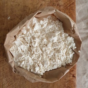 Products: White Flour / 20Kg