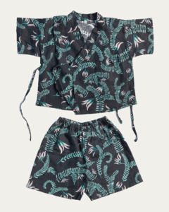 Ngutukākā  Pango Kimono Set