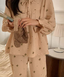 Frontpage: Vintage Bear Crinkled Cotton Long Sleeve PJ Set