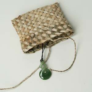Kete pouch