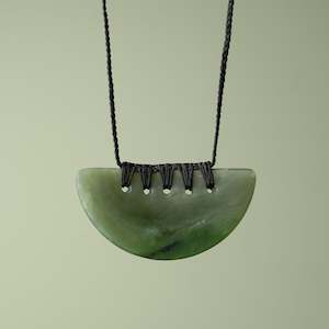 Greenstone Pounamu Breast Plate Necklaces: Medium Kahurangi Pounamu Breastplate