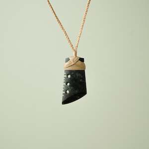 Angled Notched Toki Small Medium