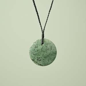 Porowhita Kōkopu Pounamu Medium, Black Binding