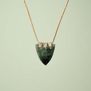 Medium Kawakawa Pounamu Niho Tooth Pendant