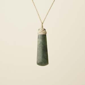 Toki Kawakawa Polished Pounamu Medium
