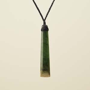 Manaakitanga Caring: Flower Pounamu Toki Medium Pendant