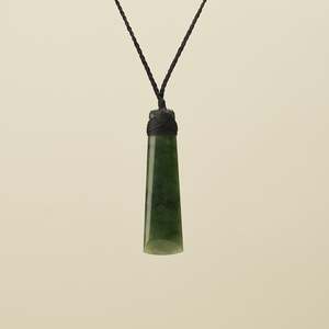 Medium Large Kahurangi Toki Pounamu Pendant Black Binding