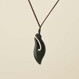 Hei Matau Kawakawa Small Pounamu Pendant, Brown Binding