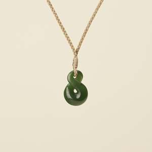 Pikorua Twist: Pikorua Greenstone Small Pendant