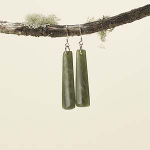 Greenstone Roimata Teardrop: Drop Medium Kahurangi Pounamu Earrings 40mm