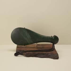 Mere Kawakawa Greenstone Large Sculpture