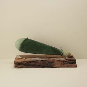 Ornaments: Flower (Putiputi) Pounamu Mere Sculpture