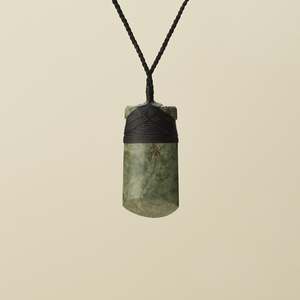 Pendants: Toki Kawakawa Raukaraka Pounamu Medium Large Pendant, Black Binding