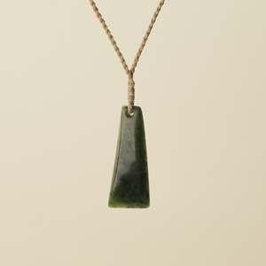 Toki Kawakawa Medium Pounamu, Tan Binding