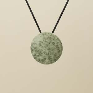 Circle Of Life: Porowhita Circle of Life Kokopu Pounamu Medium