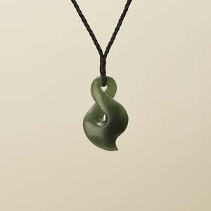 Connection: Dark Inanga Pikoura Single Medium Pendant