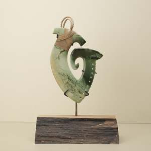 Hei Matau Inanga Raukaraka Notched Pounamu Sculpture