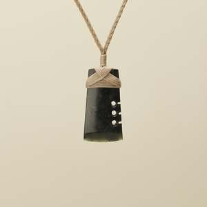 Toki Hapopo Notched Pounamu Small