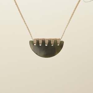 Kōuma Breastplate Kahurangi Small Pounamu Pendant