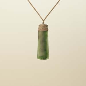 Toki Kahurangi Medium Large Pounamu Pendant