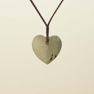 Manawa Inanga Raukaraka Small Medium Pounamu Pendant