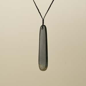 Greenstone Roimata Teardrop: Roimata Flower XL Pounamu Pendant
