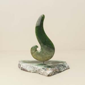 Hei Matau Flower Pounamu Sculpture