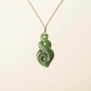Kahurangi Pikorua Koru Pounamu Pendant, Tan Binding
