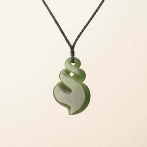 Pikorua Twist: Kahurangi Pikorua Pounamu Pendant, Black Binding
