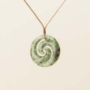 Kōkopu Medium Porowhita Koru Pounamu Pendant