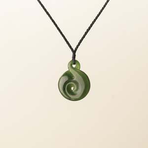 Pikorua Koru Medium Pendant, Black Binding