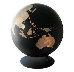 Luke Calder: Globe