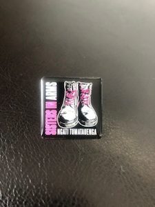Sisters in Arms Lapel Pin – Art By Kirst