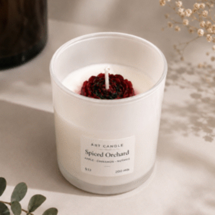 Azure Bloom Candle Bouquet (Green Vase)