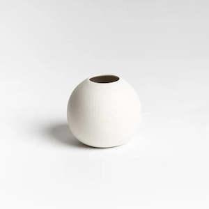 Ned Collections: Harmie Vase Boban