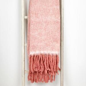 Blazing Daisy: Dusty Pink Throw