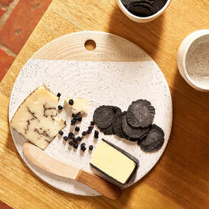 Homeware: Round Board - Garden To Table