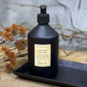 Wash: Lothantique Black Liquid Soap