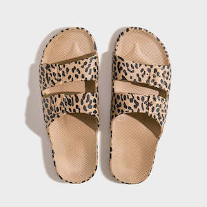 Freedom Moses Slides Leo-Camel