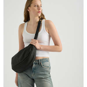 Stevie Sling Bag Black