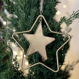 Christmas: Hanging Gold Metal Star