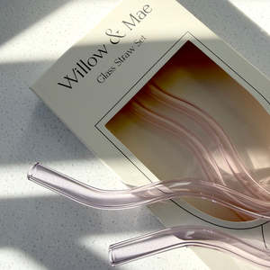 Curvy Reuseable Glass Straws Pk4 Pink