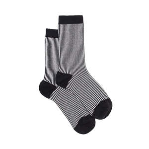 Footwear: Silver Line Sock