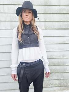 Backdoor Shuffle Top