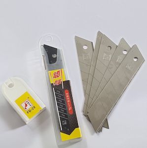 Building Home Reno: 10pc Snap Knife Blades 25mm