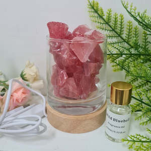 New Age Spiritual: Strawberry Quartz Diffuser & Lamp Holder Gift Set